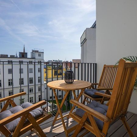 Bright Stylish Apartment With A Balcony In A Top Location Вена Экстерьер фото