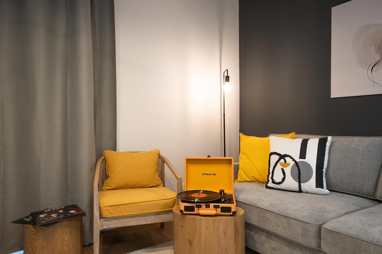 Bright Stylish Apartment With A Balcony In A Top Location Вена Экстерьер фото