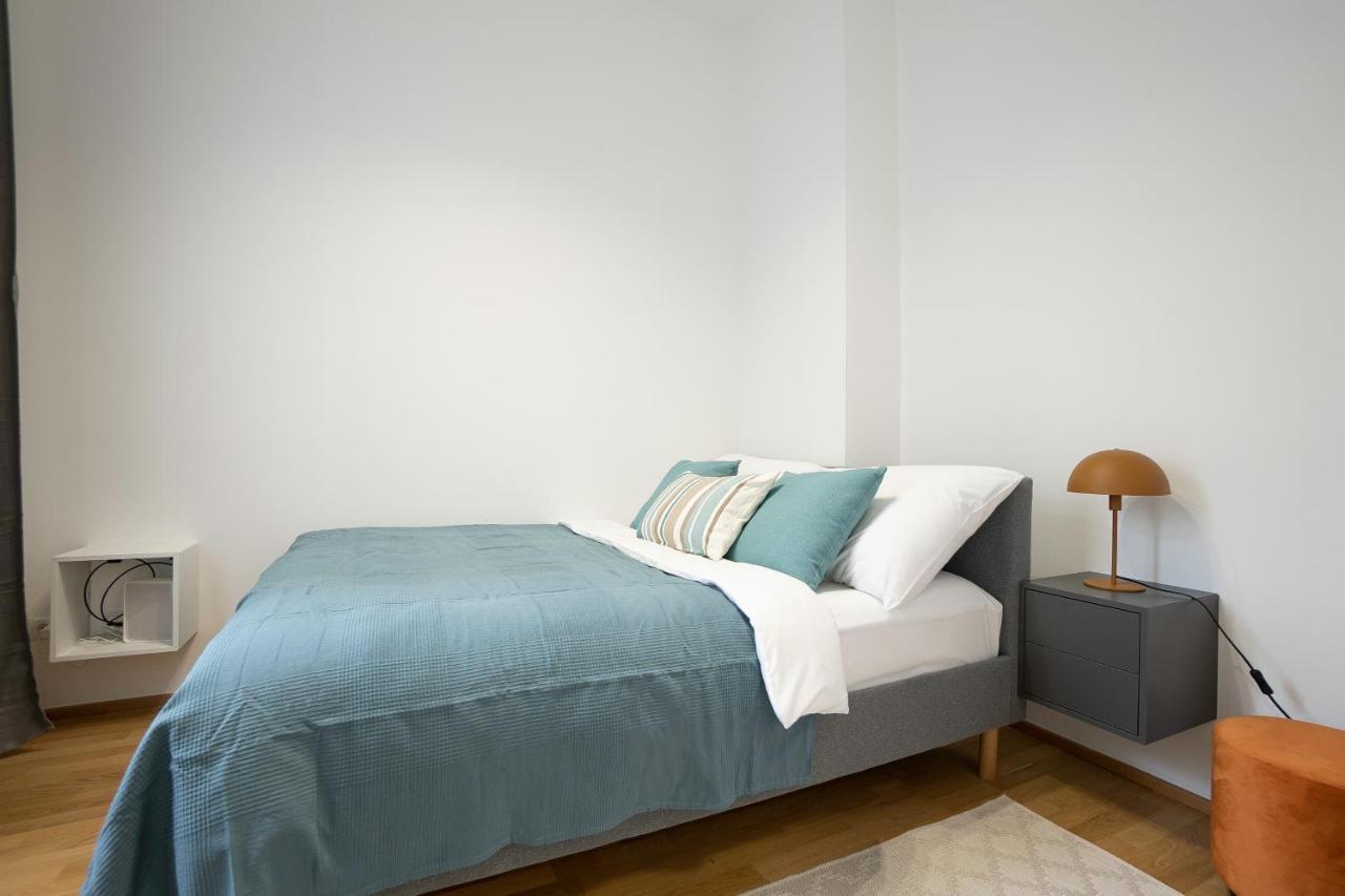 Bright Stylish Apartment With A Balcony In A Top Location Вена Экстерьер фото